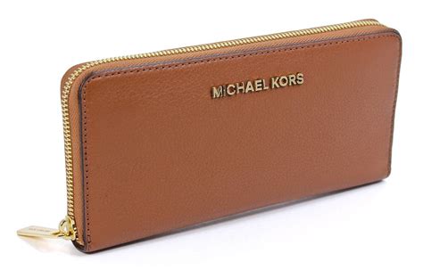 michael kors luggage color wallet